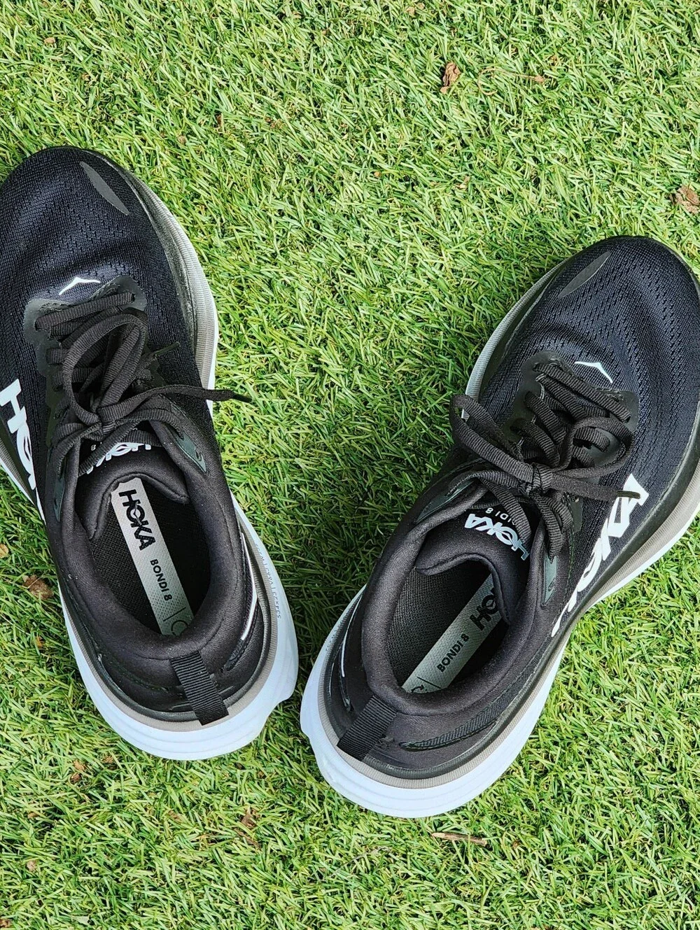 HOKA BONDI 8 - Womens Athletic Shoes - SIZE 8B
